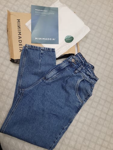 Hortencia D. review of Calça Jeans Slouchy Cacau Azul Médio image 1 out of 1