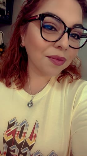 Customer photo review of Sacred Heart Necklace in 925 Sterling Silver – Mexican Jewelry with 19” Figaro Chain, Collar de sagrado corazón de plata .925 plata mexicana