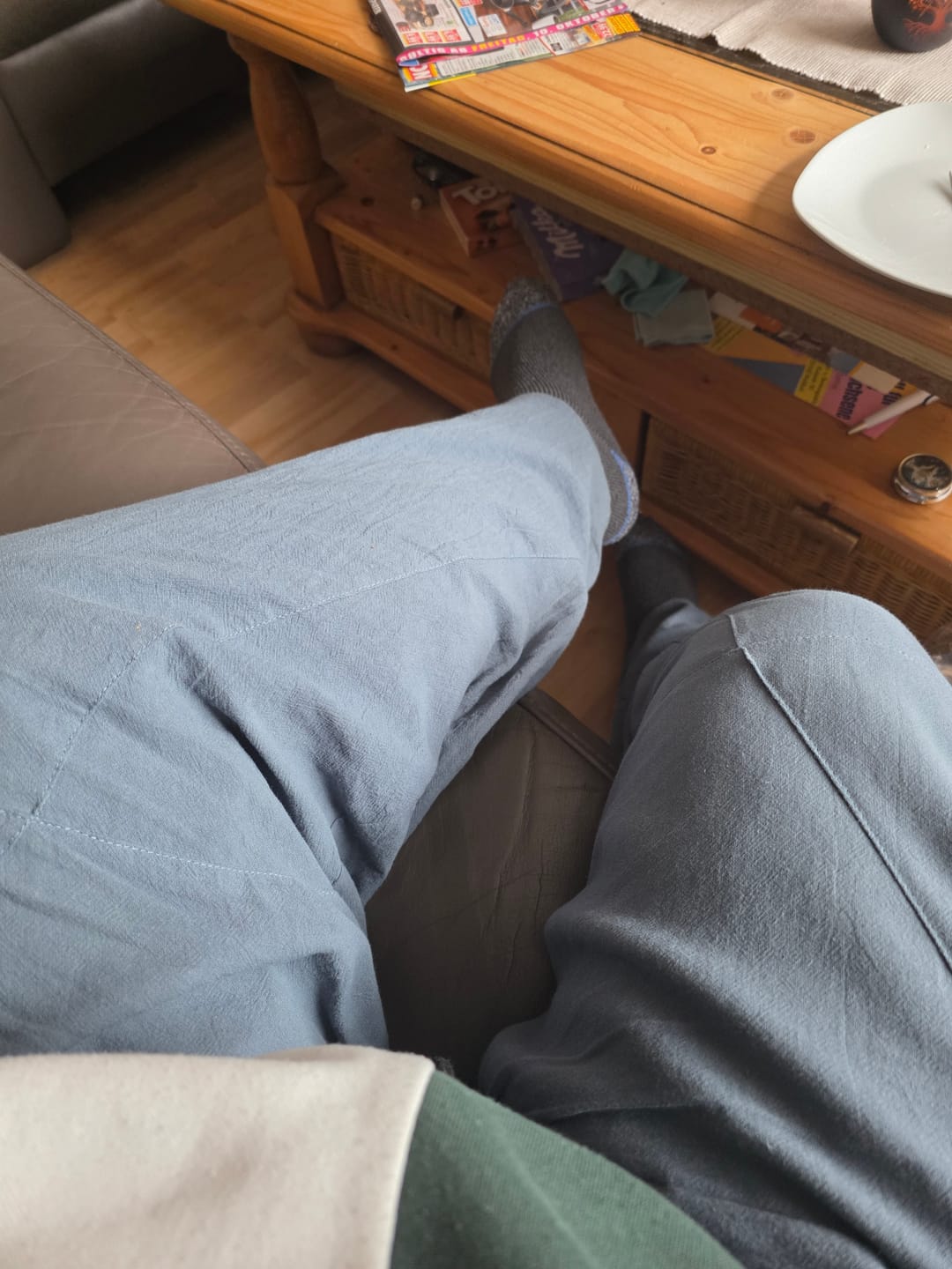 Customer photo review of Buddha Stones Lässige Herrenhose aus einfarbiger Baumwolle mit Kordelzug und Taschen