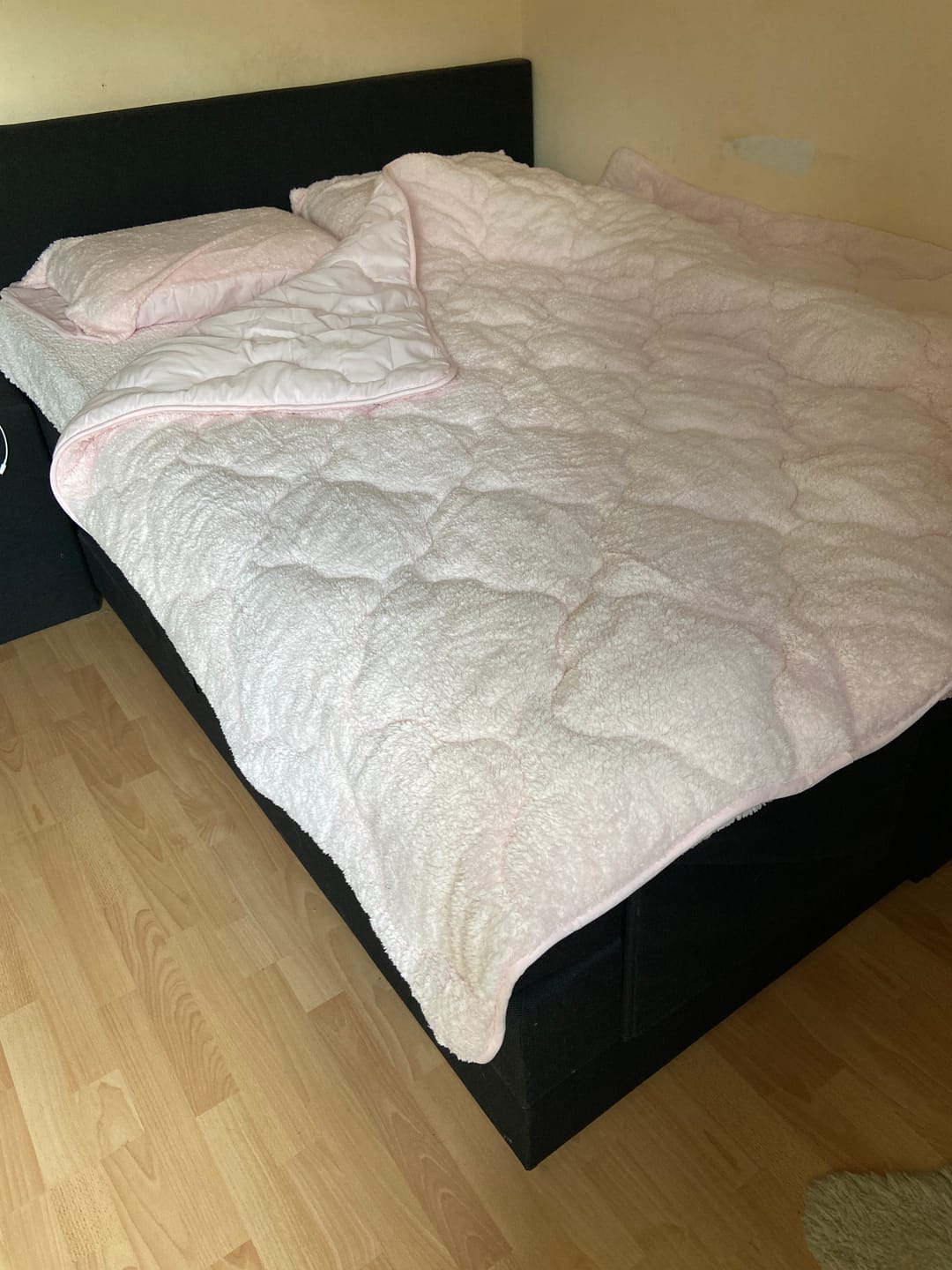 Customer photo review of Dekbed Zonder Overtrek Teddy™ Blush Pink