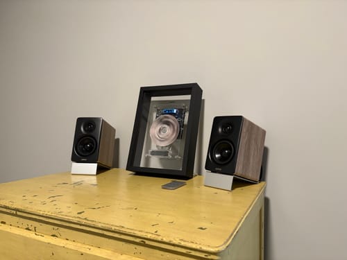 Customer photo review of M1 Music Frame CD Player