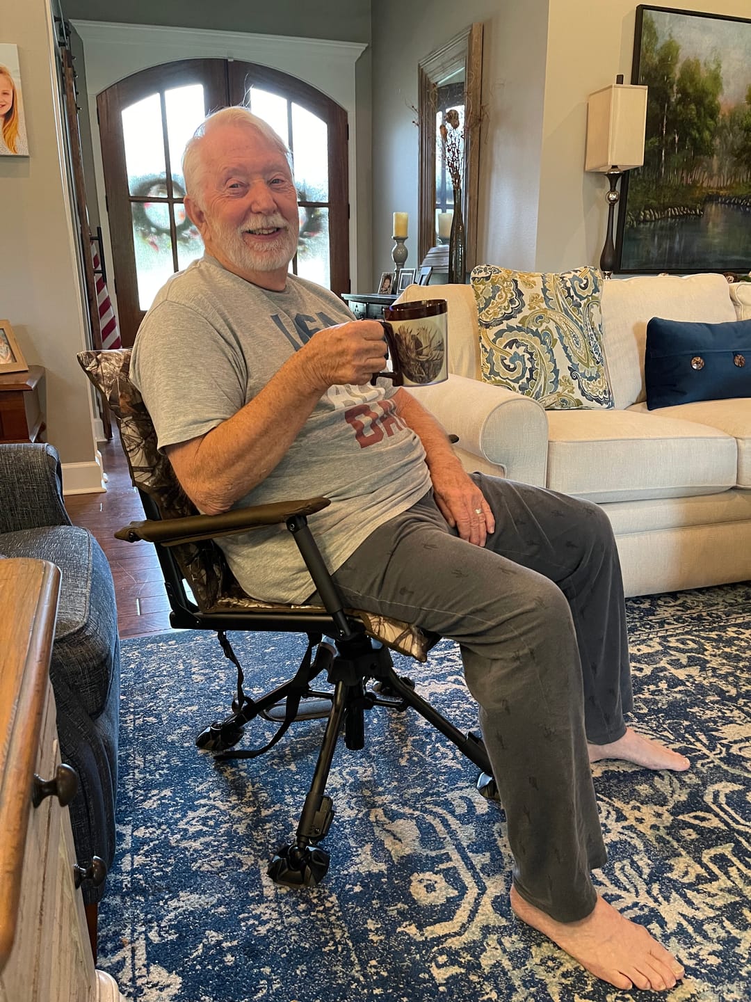 Customer photo review of Heated Hunting Chair Adjustable Height 360°  Swivel Blind Chair With Armrests