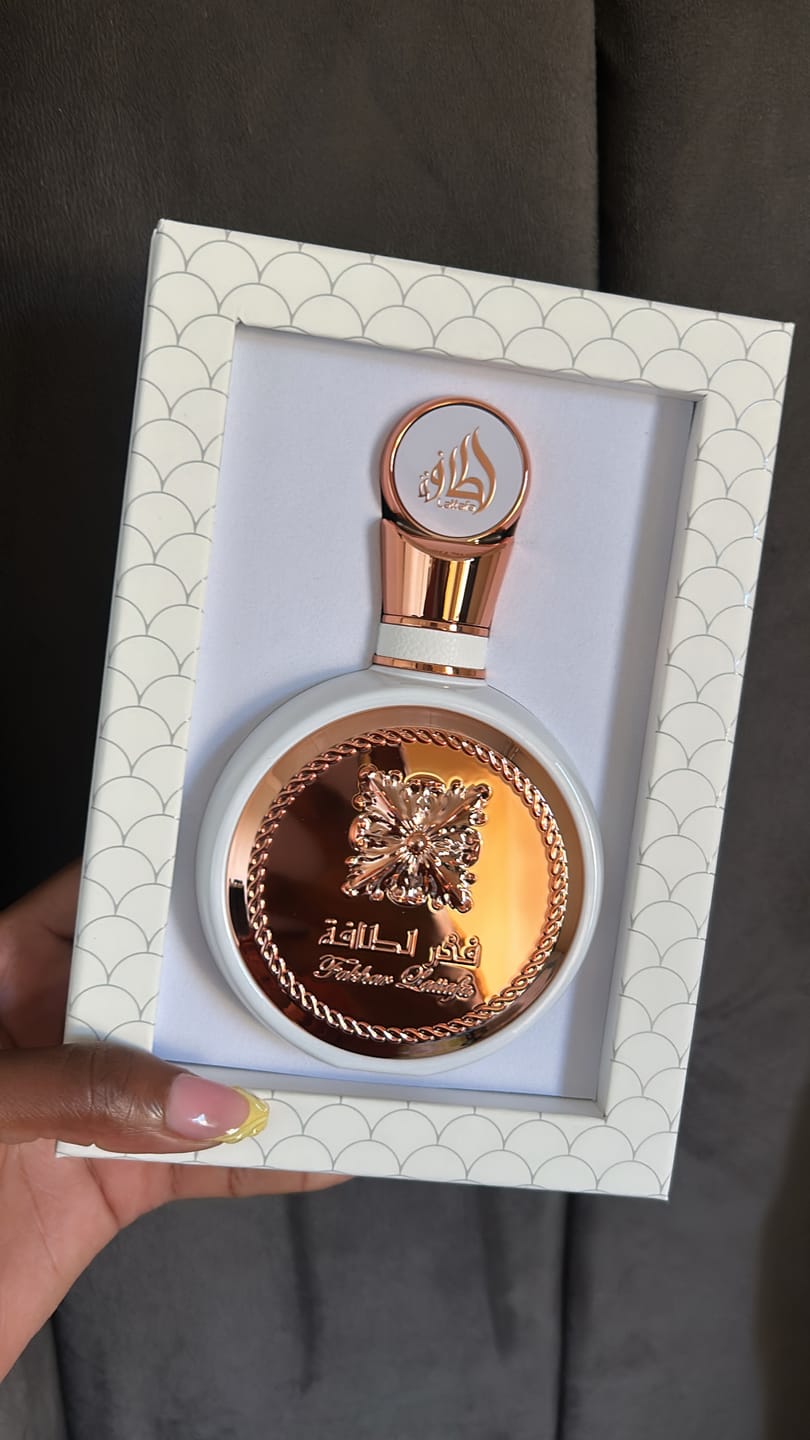 Customer photo review of Fakhar Femme EDP 100ml