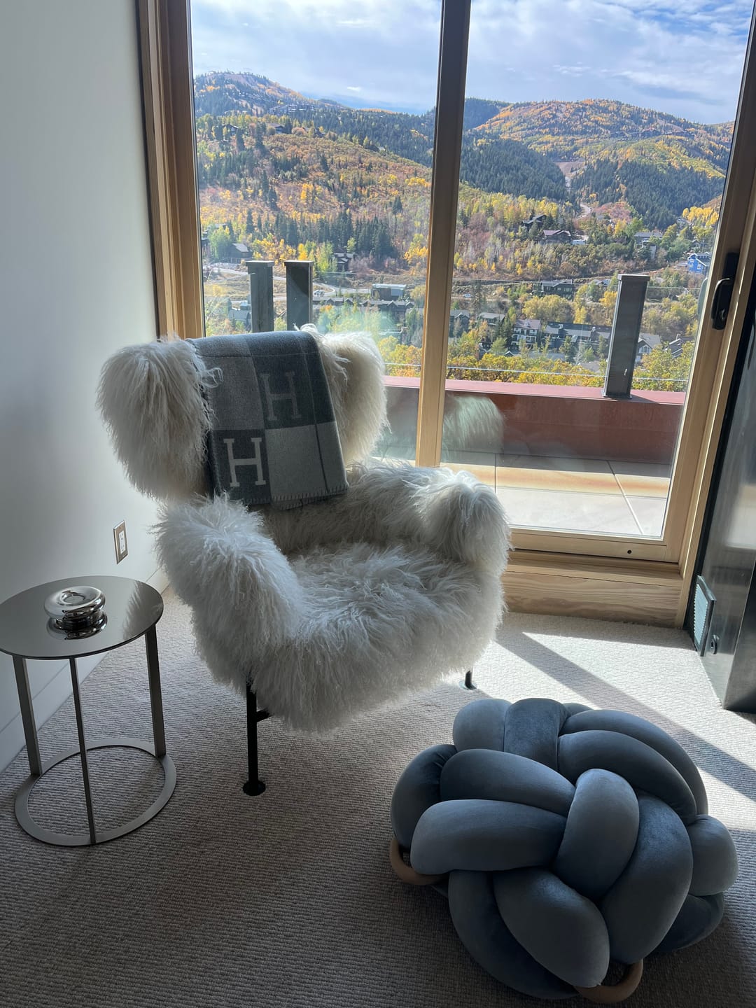 Customer photo review of (M) Sterling Silver Knot Floor Cushion