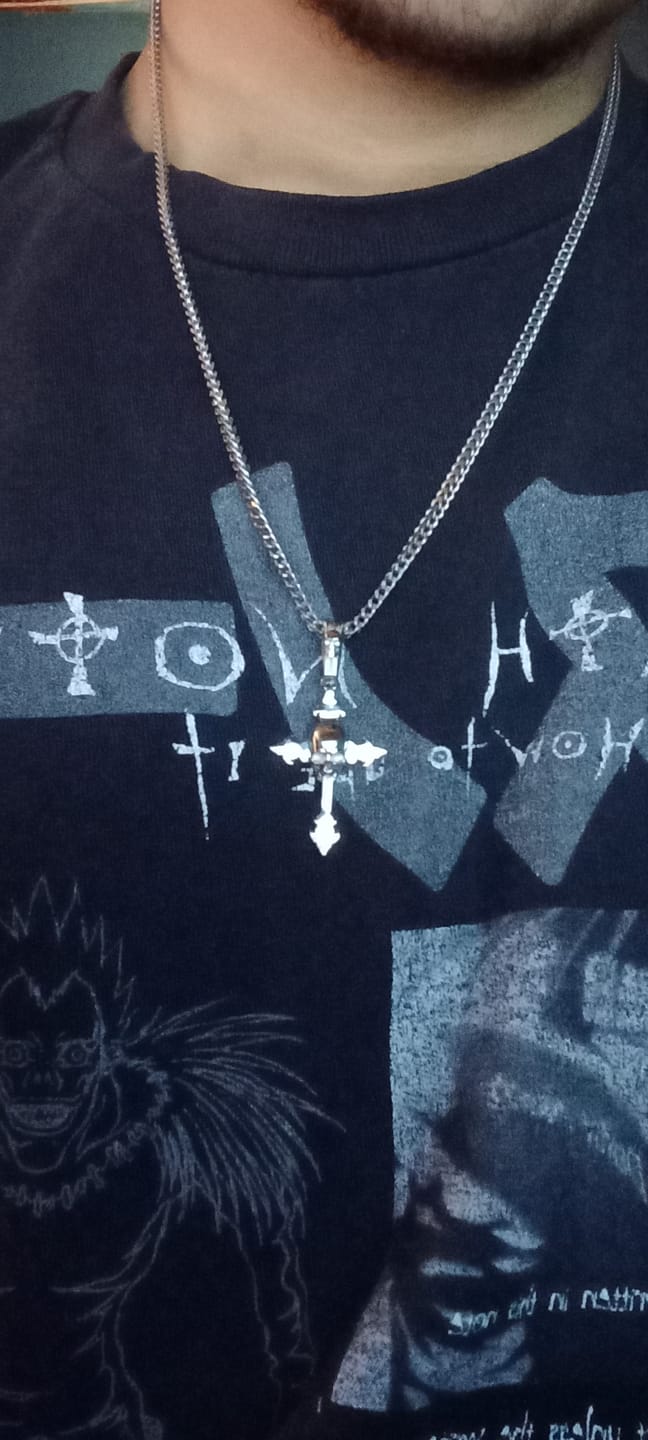 Customer photo review of 3MM STERLING SILVER FIGARO CHAIN
