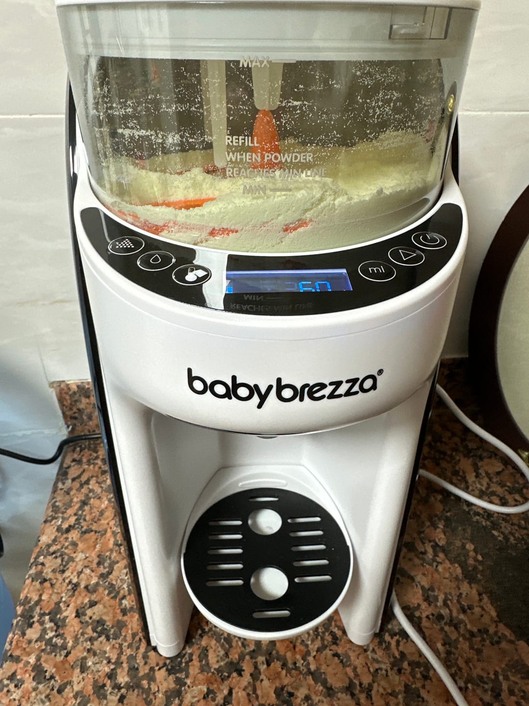 Customer photo review of Baby Brezza Formula Pro Advanced Dispenser Machine
