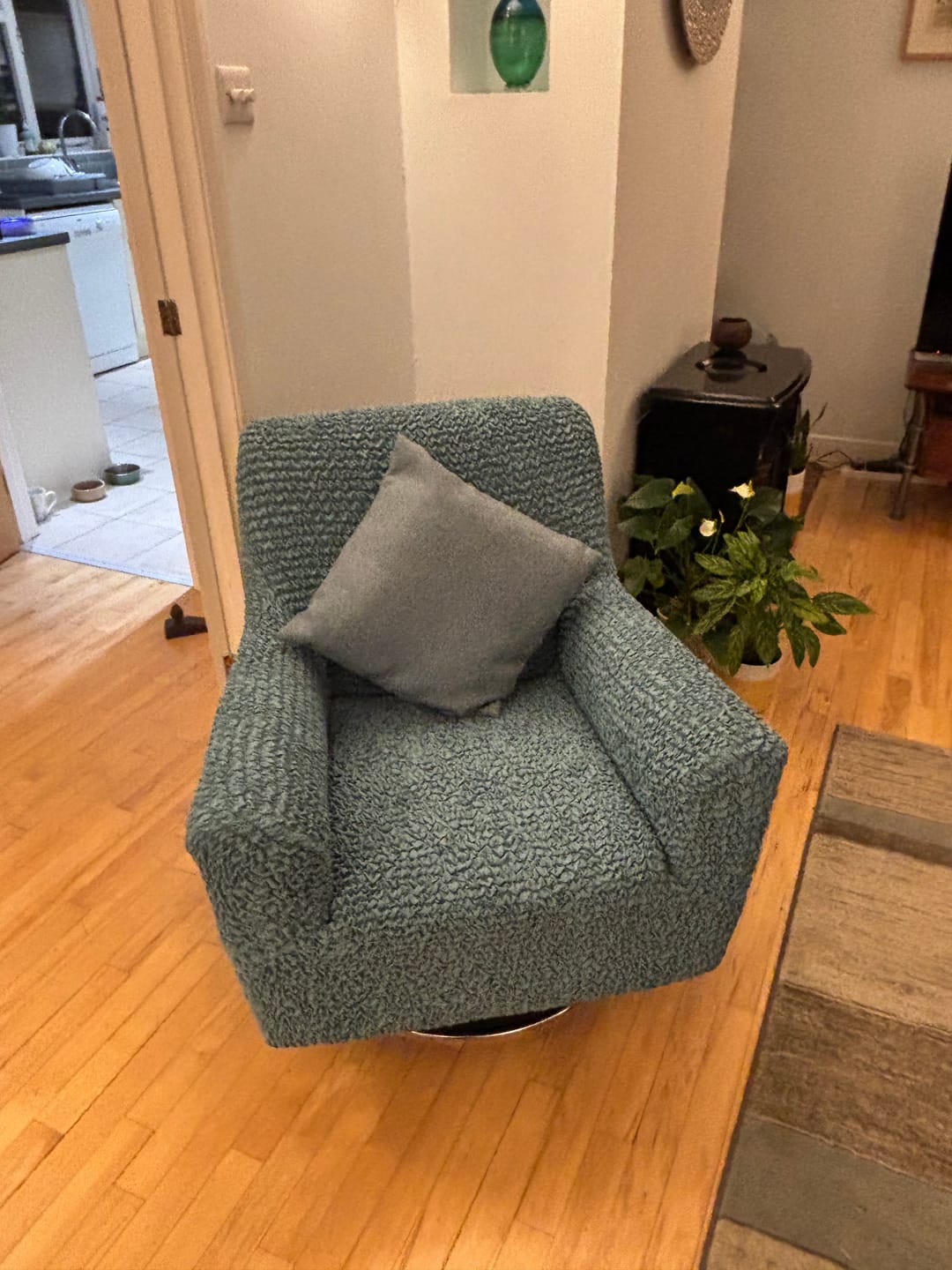 Customer photo review of Arm Chair Cover - Tiffany Blue, Microfibra