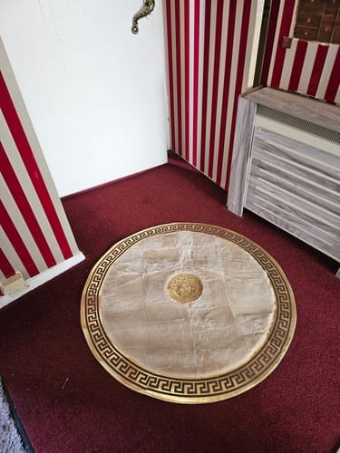 Customer photo review of Natural Patchwork Rug - Brown & Gold Sheepskin Round Living Room Decor