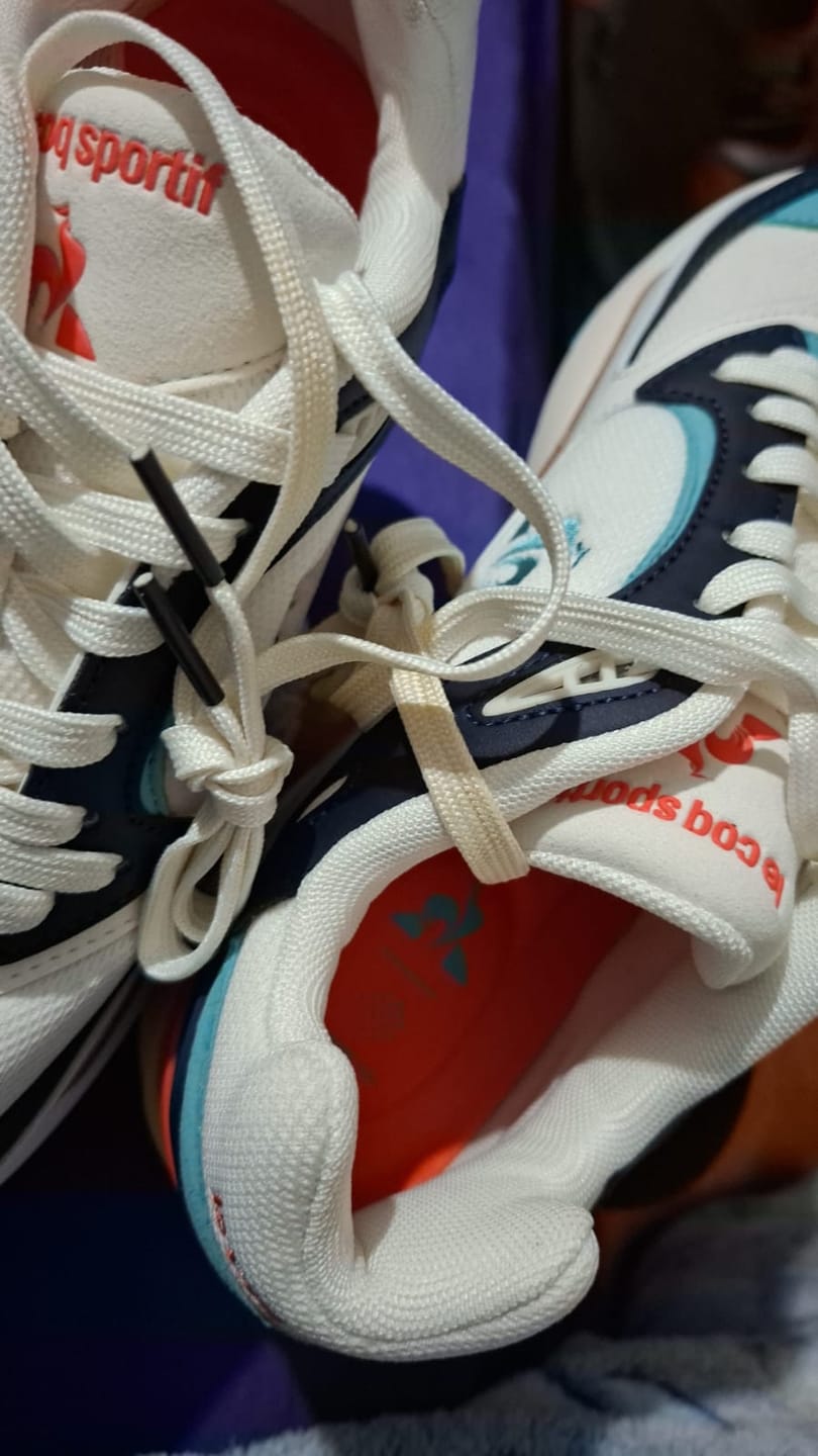 Customer photo review of Zapatillas Le Coq Sportif R1100 Pop Blanco Azul Celeste