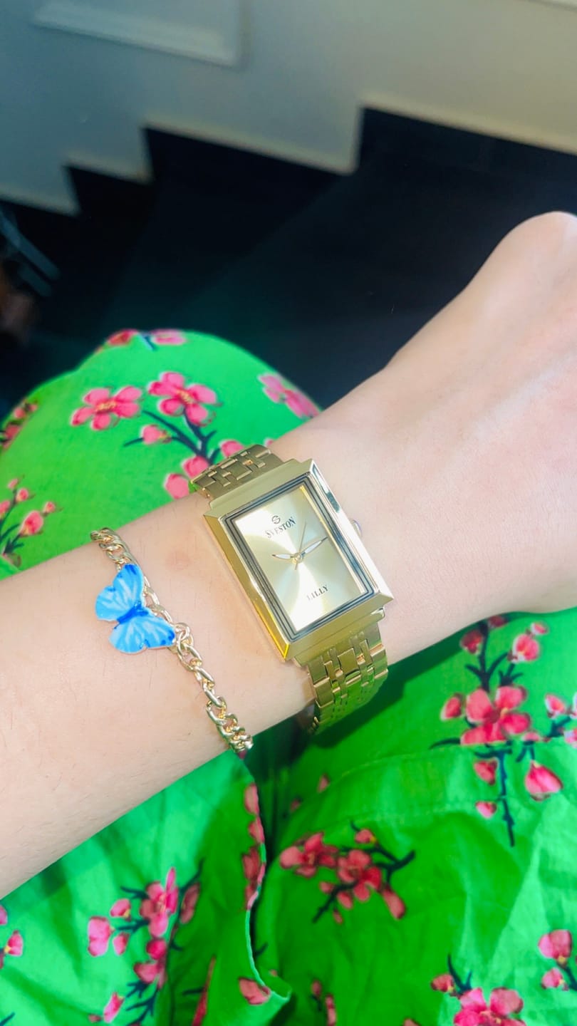Customer photo review of Lilly