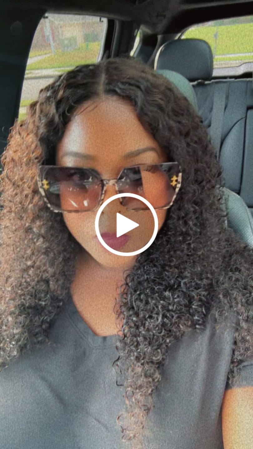 Customer video review of Brazilian Curly Bundle