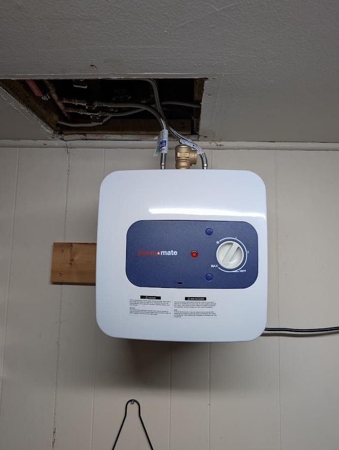 Customer photo review of 6.5 Gallon Electric Point of Use Water Heater - 120V