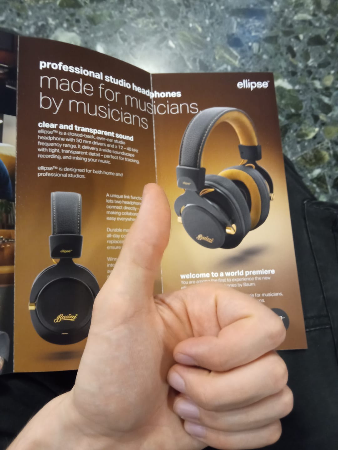 Customer photo review of ellipse studio headphones