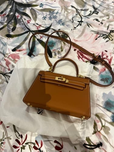 Customer photo review of Claire
