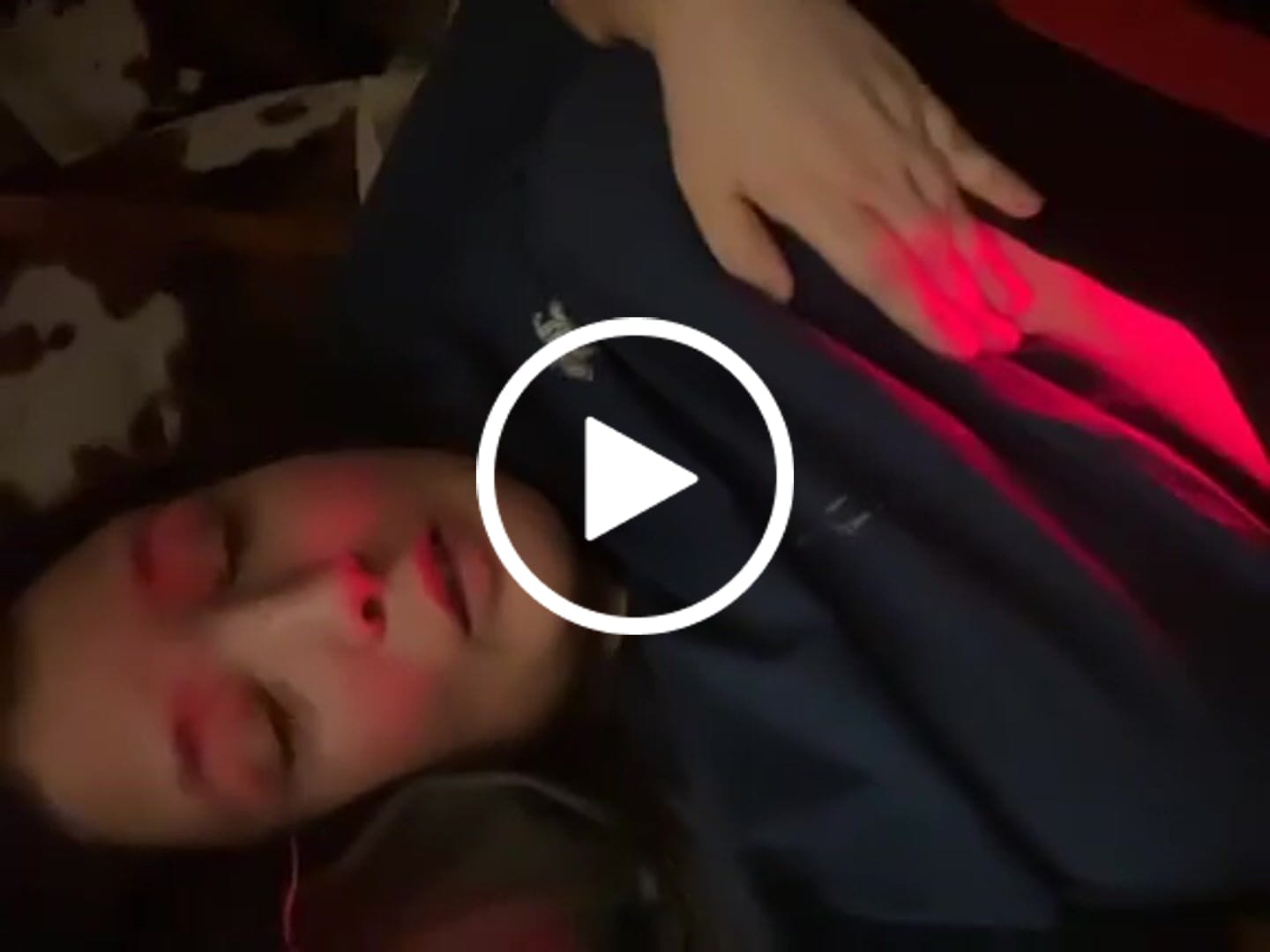 Customer video review of Lumyhealth Multi-Spectrum Red Light Therapy Pad