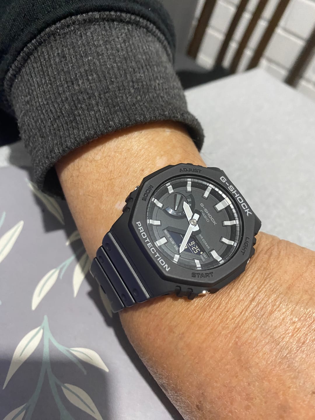 Customer photo review of Reloj Casio G-Shock Royal Oak "Casioak" GA-2100-1A Carbon Core Negro