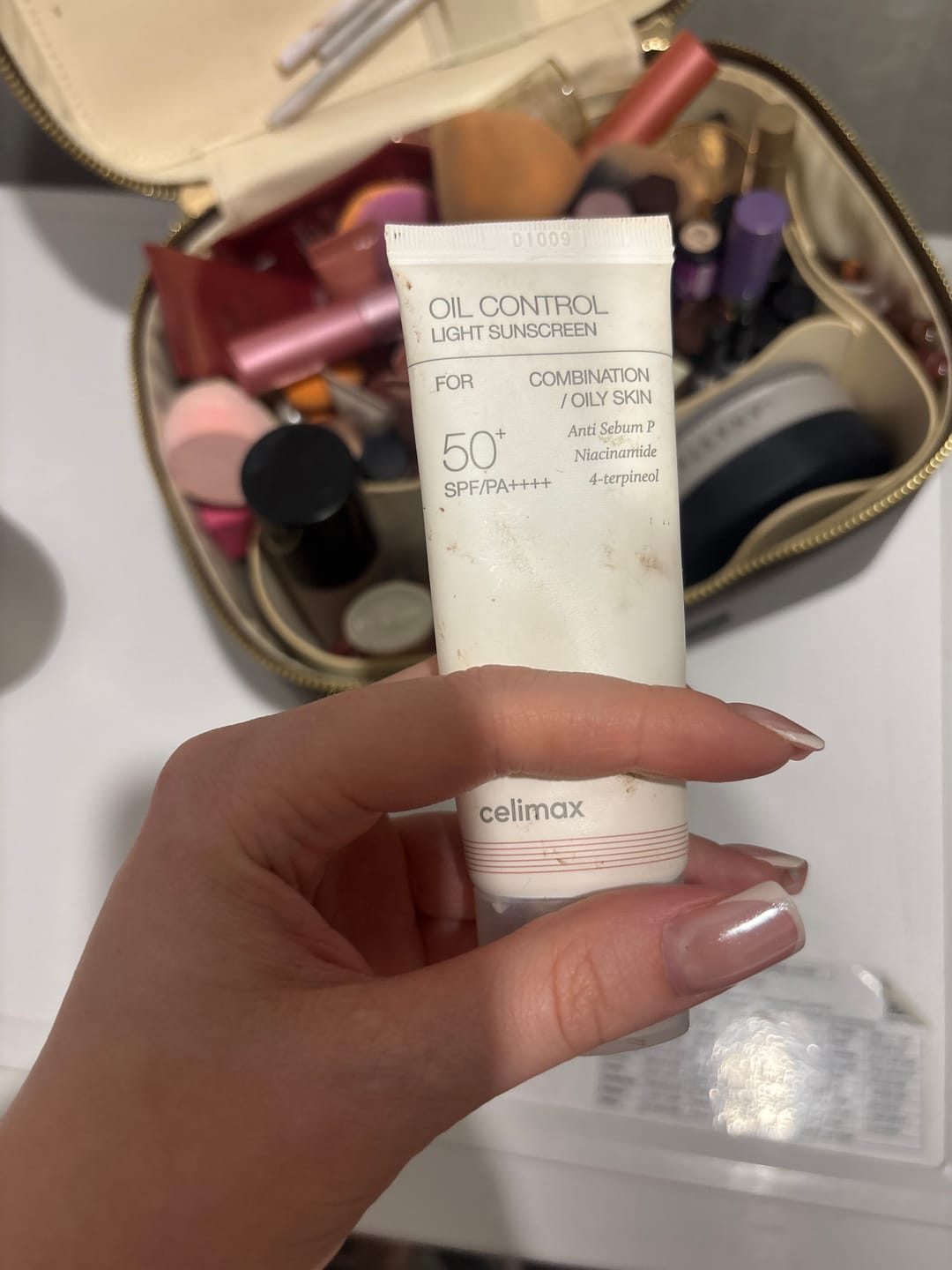 Customer photo review of Sebumu regulējošs gaisīgs saules aizsargkrēms Celimax Oil Control Light Sunscreen SPF50+PA++++