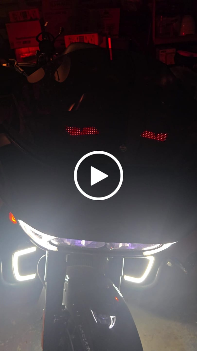 Customer video review of Moto Eyes - Animated Moto Eyes