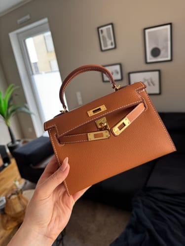 Customer photo review of Claire