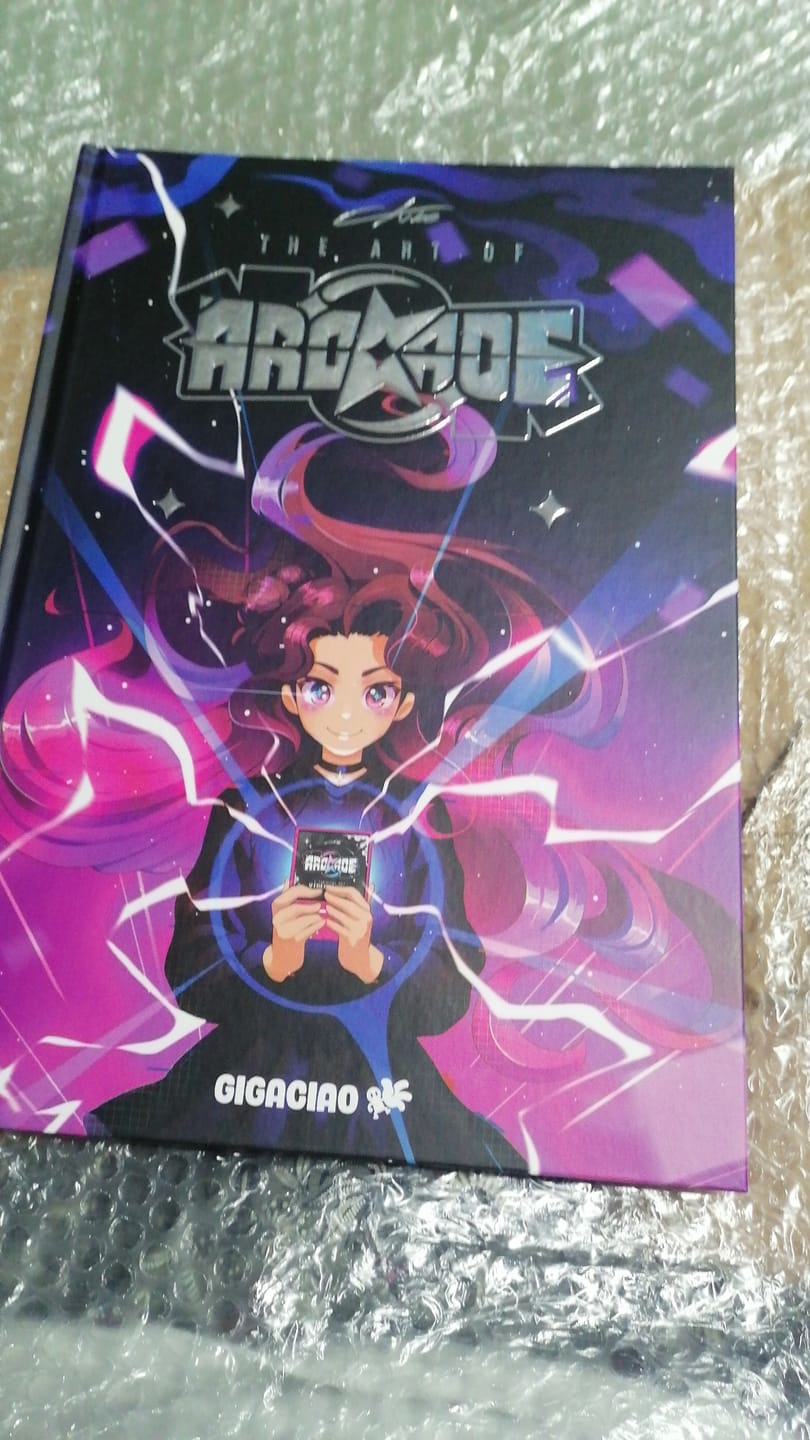 Customer photo review of PREORDINE The Art of ArCKade - l'Artbook di Ckibe Variant Edition