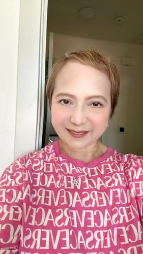 Glenda M. review of 2 Cushions Special image 1 out of 3