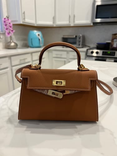 Customer photo review of Claire