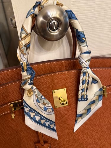 Customer photo review of Silk Scarf