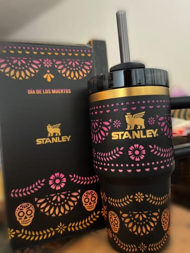 Customer photo review of Stanley Quencher H2.0 Flowstate™ Tumbler Midnight Catrina | 591ML