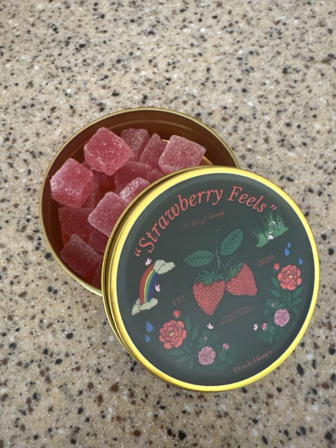 Customer photo review of "Strawberry Feels" CBD Gummies
