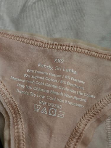 Customer photo review of Everlane Women's & Men's NWT/NWOT Wholesale Swim & Intimates