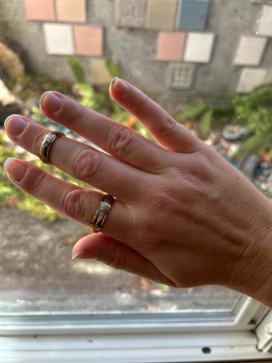 Customer photo review of mixed metal day and night spinning anxiety ring