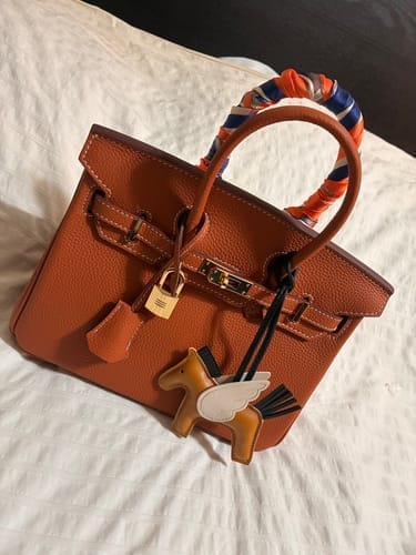 Customer photo review of Gabrielle