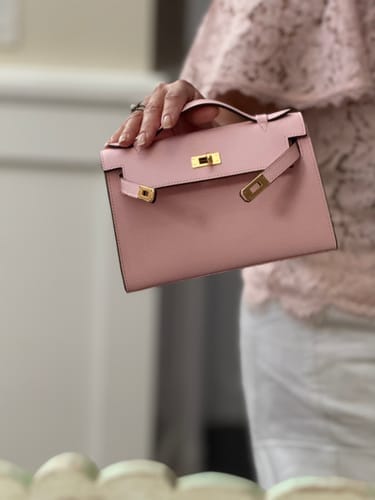 Customer photo review of Gabrielle
