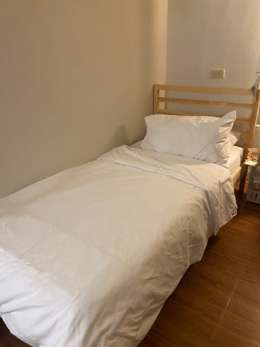 Customer photo review of Plain White