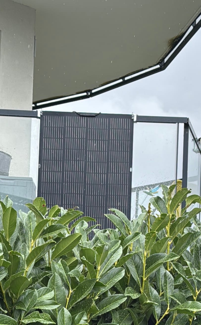 Customer photo review of ALLPOWERS SF200 Panneau Solaire Flexible 200W