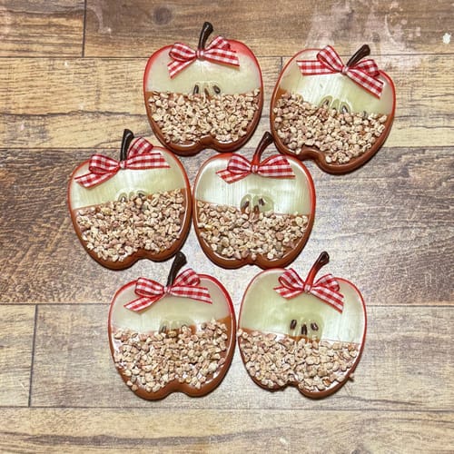 Customer photo review of Bulk 10Pcs Artificial Fruits Slices Simulation Lifelike Fruits Decorative Wholesale