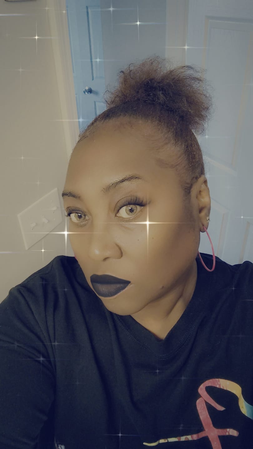 Customer photo review of Elfie Brown Colored Contact Lenses