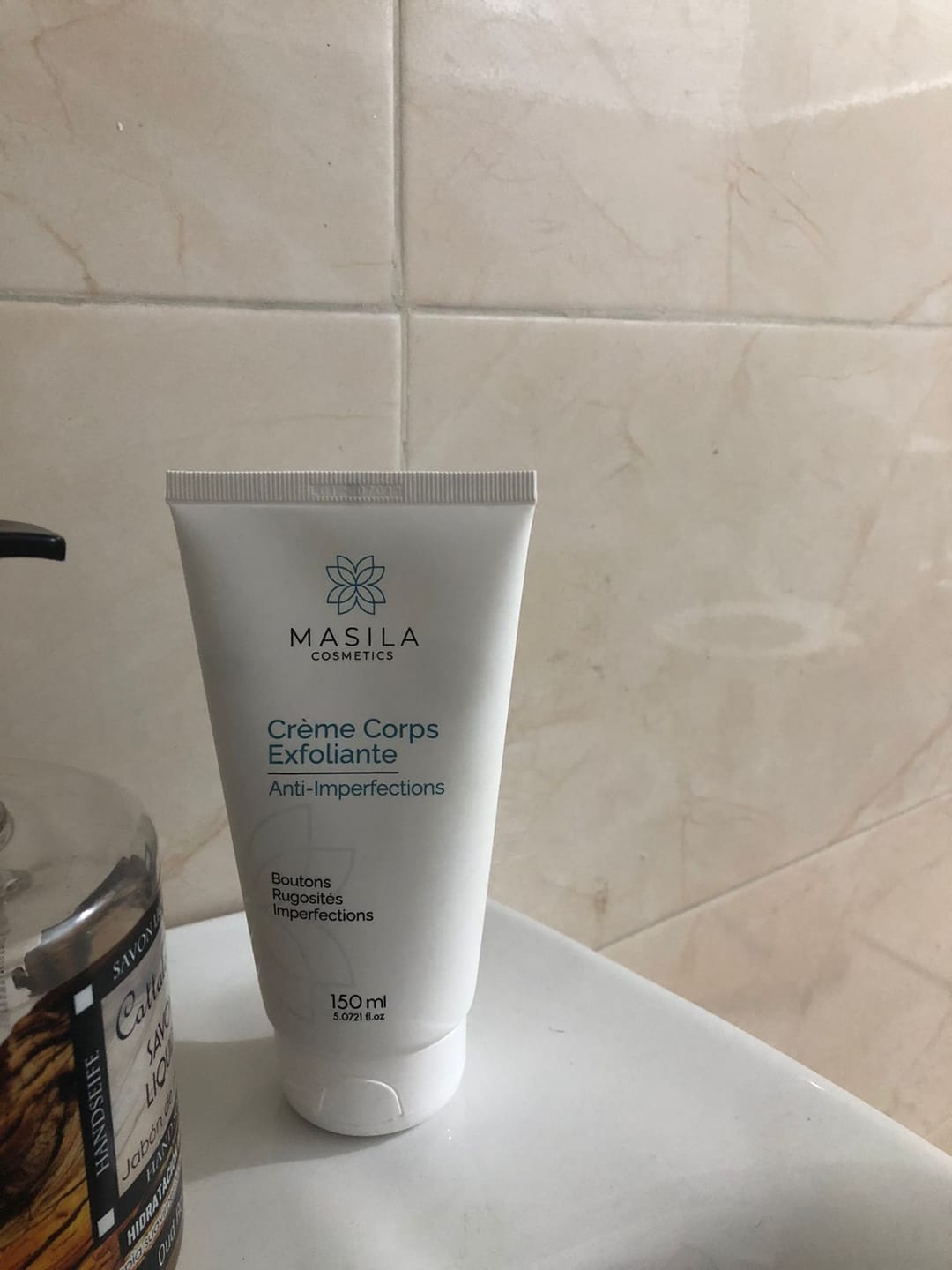 Customer photo review of Coffret Découverte - Crème Exfoliante, Crème Anti-Tâches & Gel Parfumant