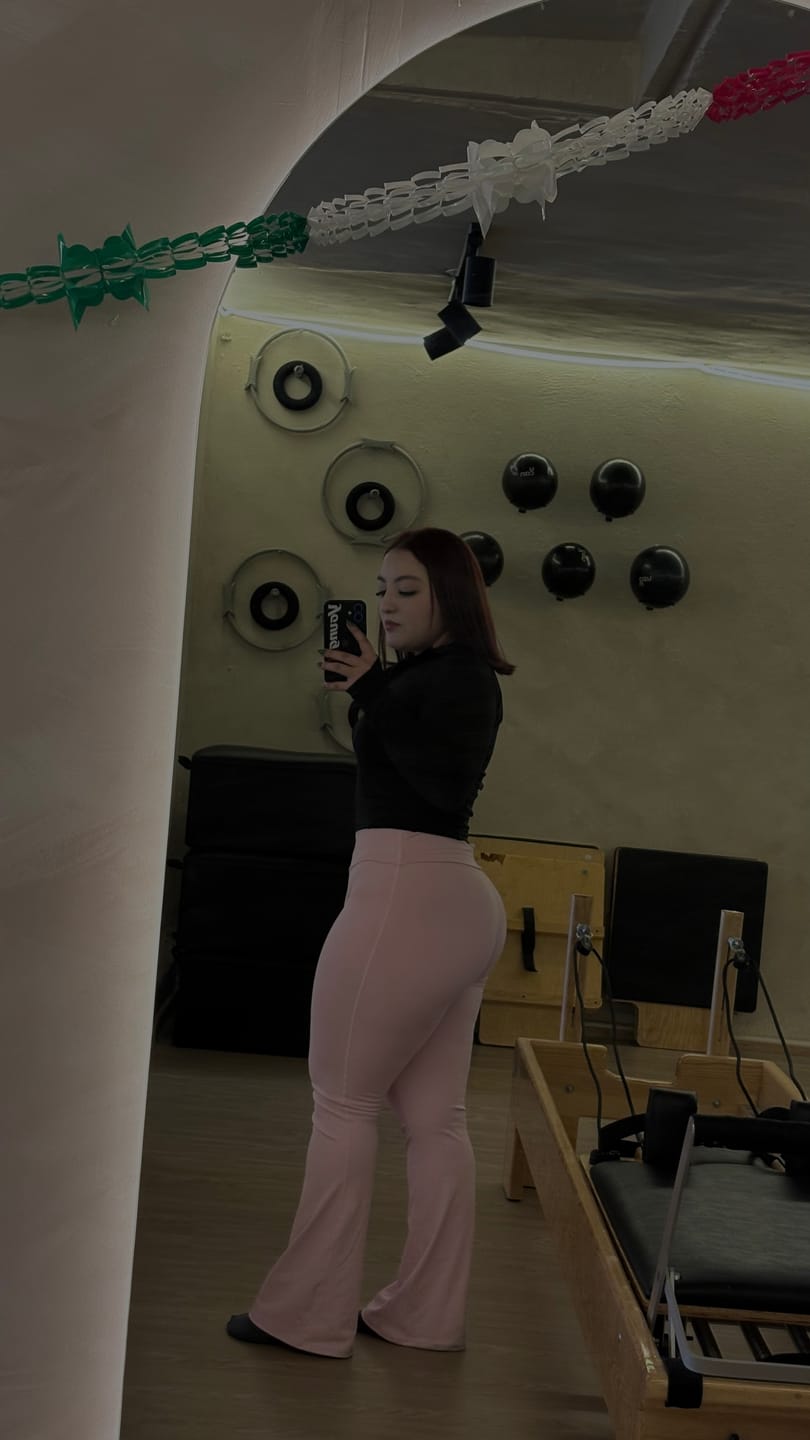 Customer photo review of W282 Flashback Foldover Flares