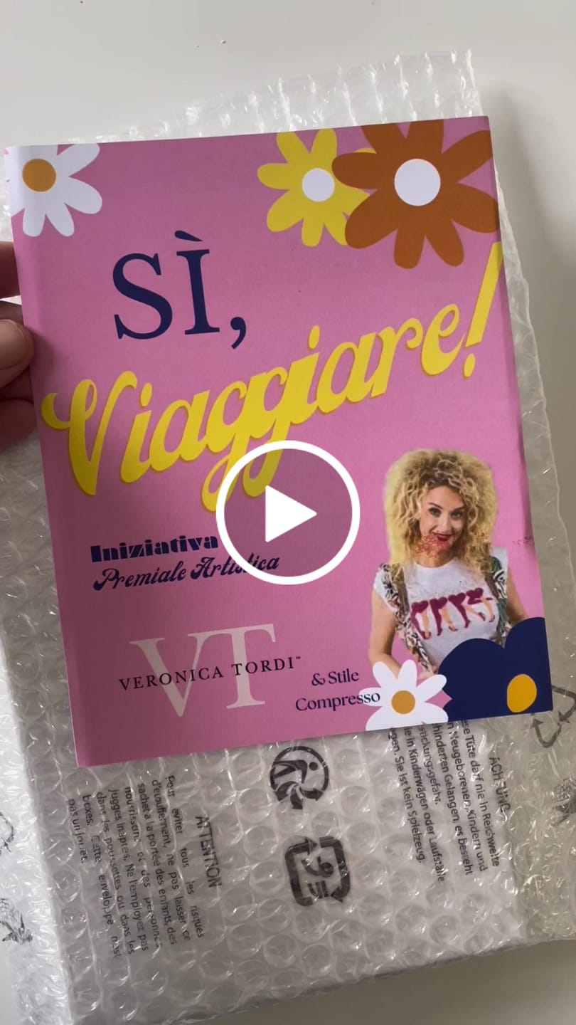 Customer video review of Orecchini Sally con ricami di perle e goccia in cristallo