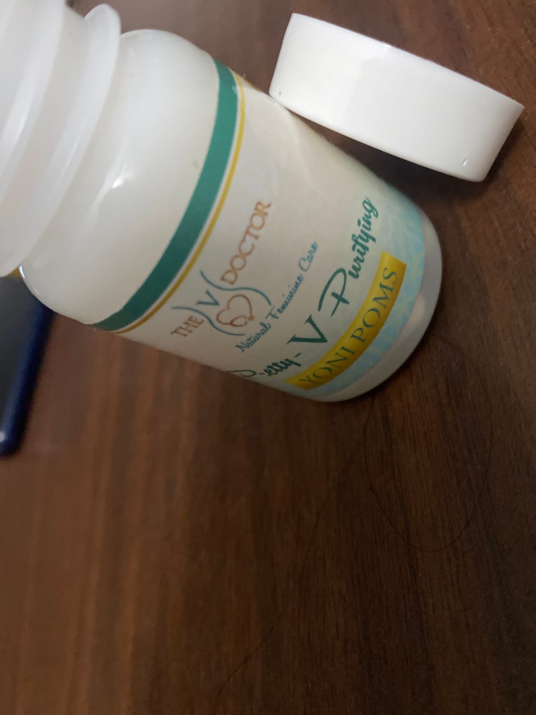 Customer photo review of FRESH AND CLEAN DUO "Two Of A Kind" - Wash & Yoni Poms