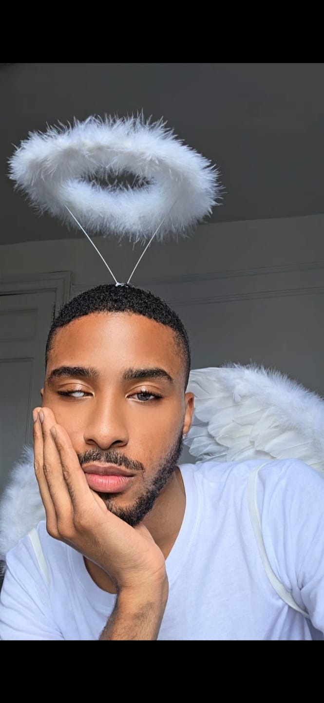 Customer photo review of Halloween White out Colored Contact Lenses