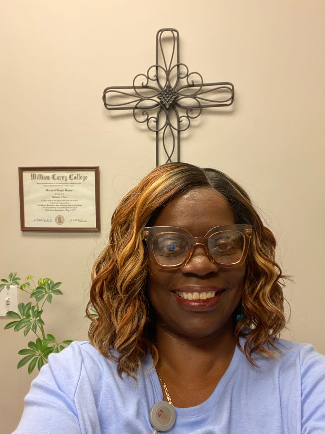 Customer photo review of Outre SleekLay HD Lace Front Wig - NYLA
