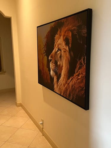 Customer photo review of Jesus Christ The Lion of Judah