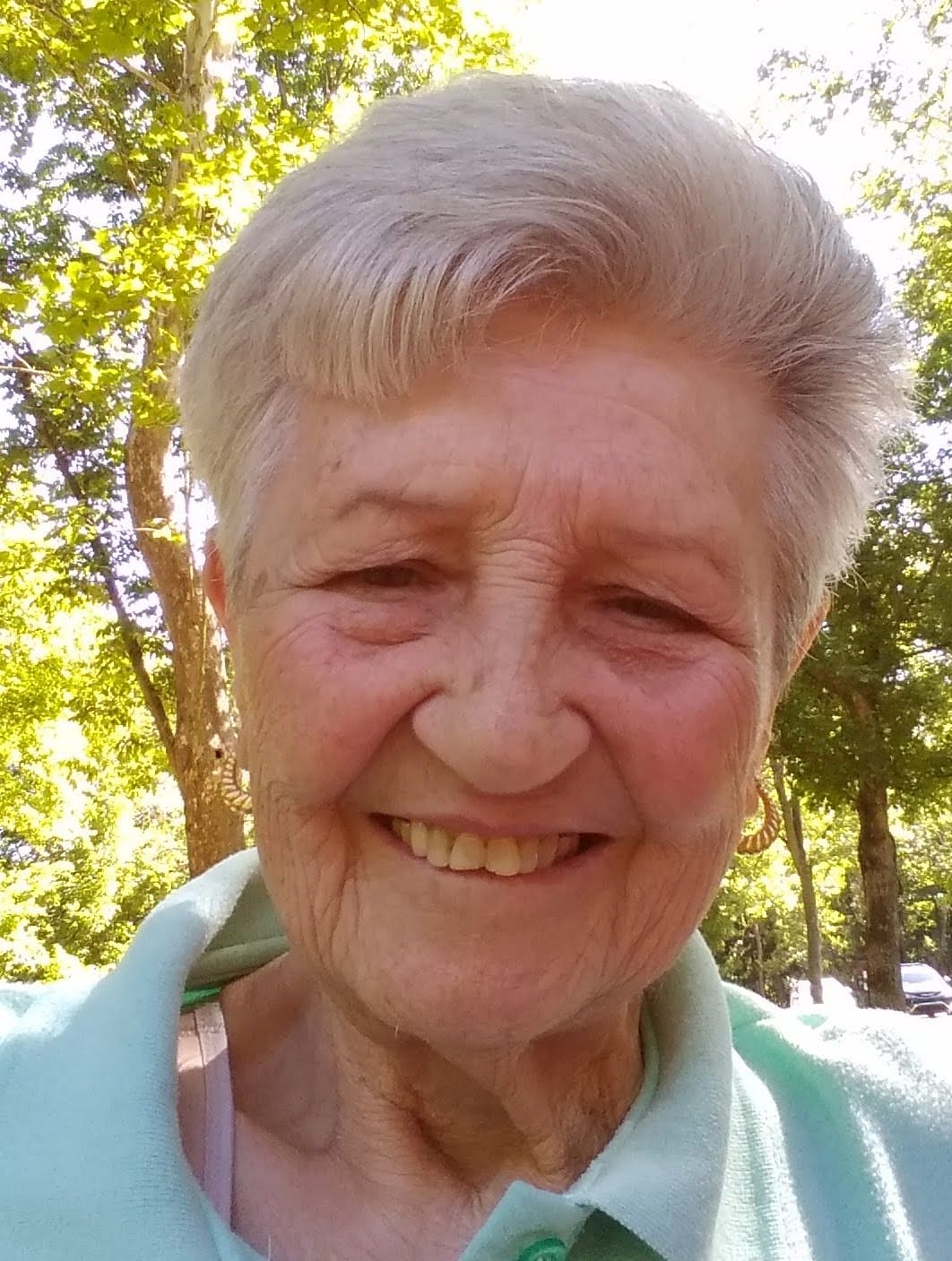 Customer photo review of The Daily Lid Wipe™ - 30count
