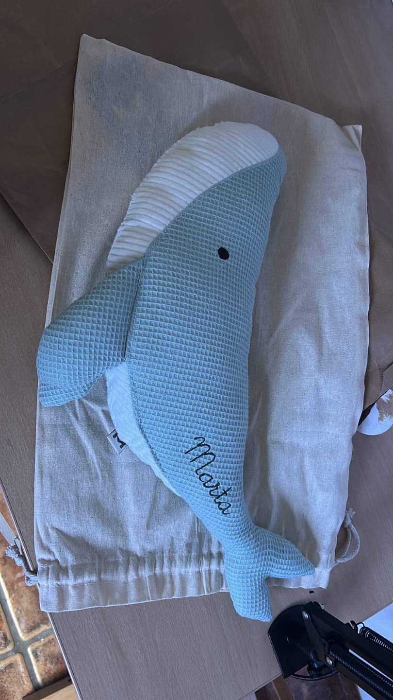 Customer photo review of Peluche Ballena Susi - MENTA