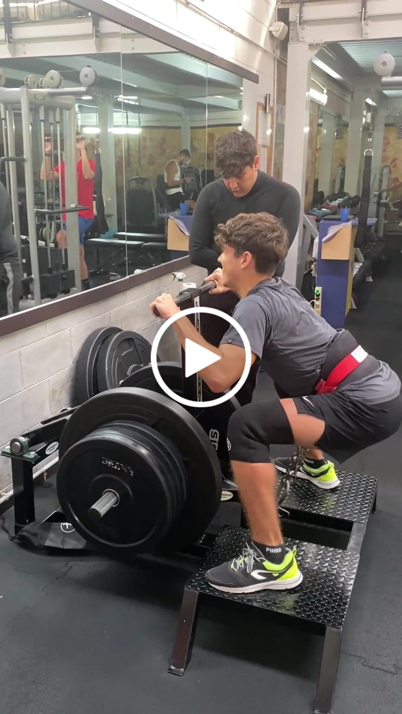 Customer video review of Strength Shop 7mm Inferno Neoprene Knee Sleeves - Black - IPF Approved (Pair)