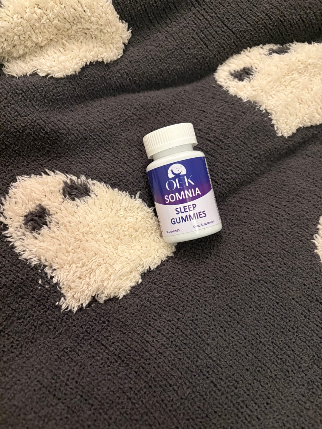 Customer photo review of Somnia Sleep Gummies