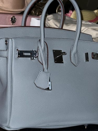 Customer photo review of Gabrielle
