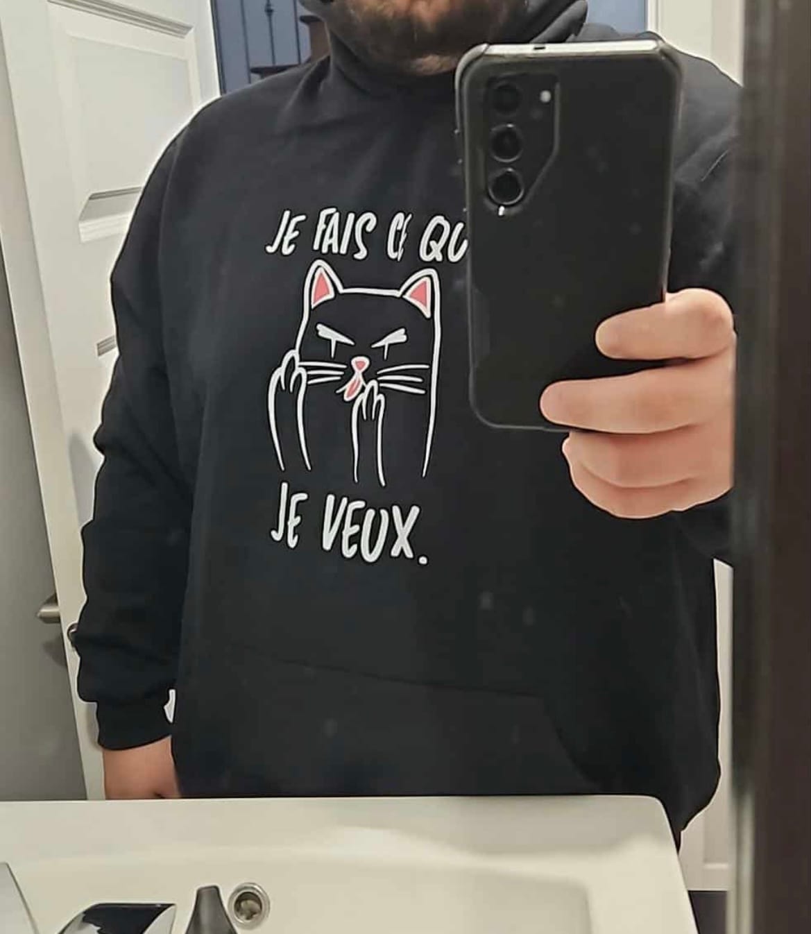 Customer photo review of HOODIE / JE FAIS CE QUE JE VEUX